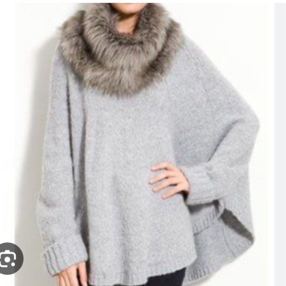 Michael Kors Poncho